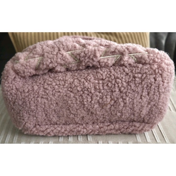 Wrangler Pink Sherpa Aztec Purse/Crossbody Cowgirl Chic Dustbag Included NWT - Picture 7 of 11